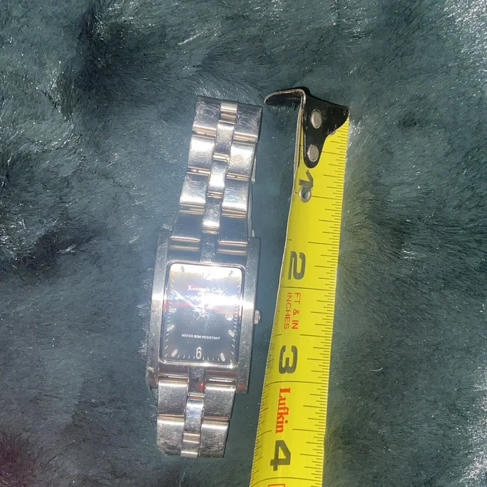 Kenneth Cole New York preloved some